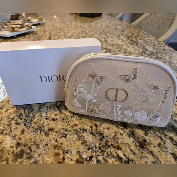 DIOR Beige Floral Embroidered Cosmetic Pouch - Picture 2 of 6